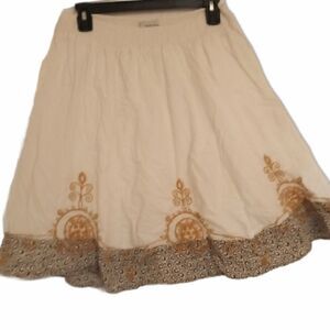 MERONA Embroidered A-Line skirt S